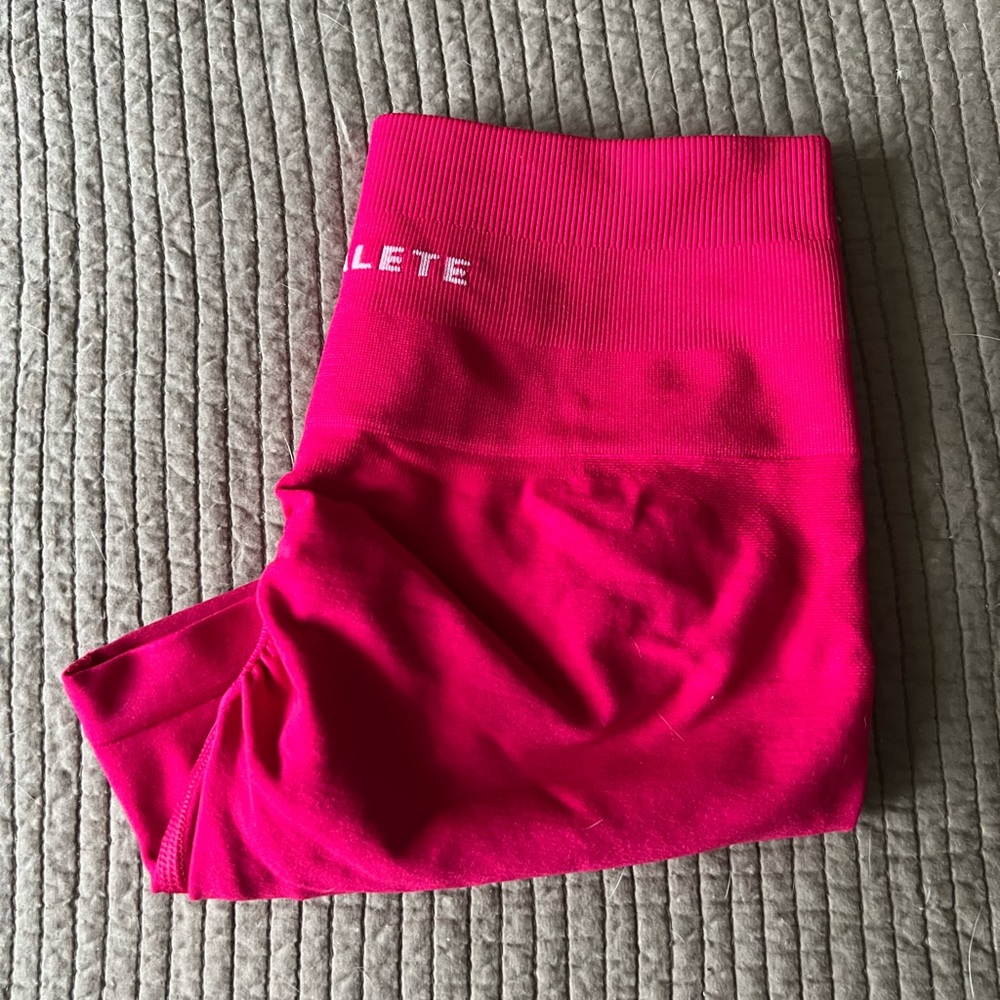 Alphalete amplify shorts